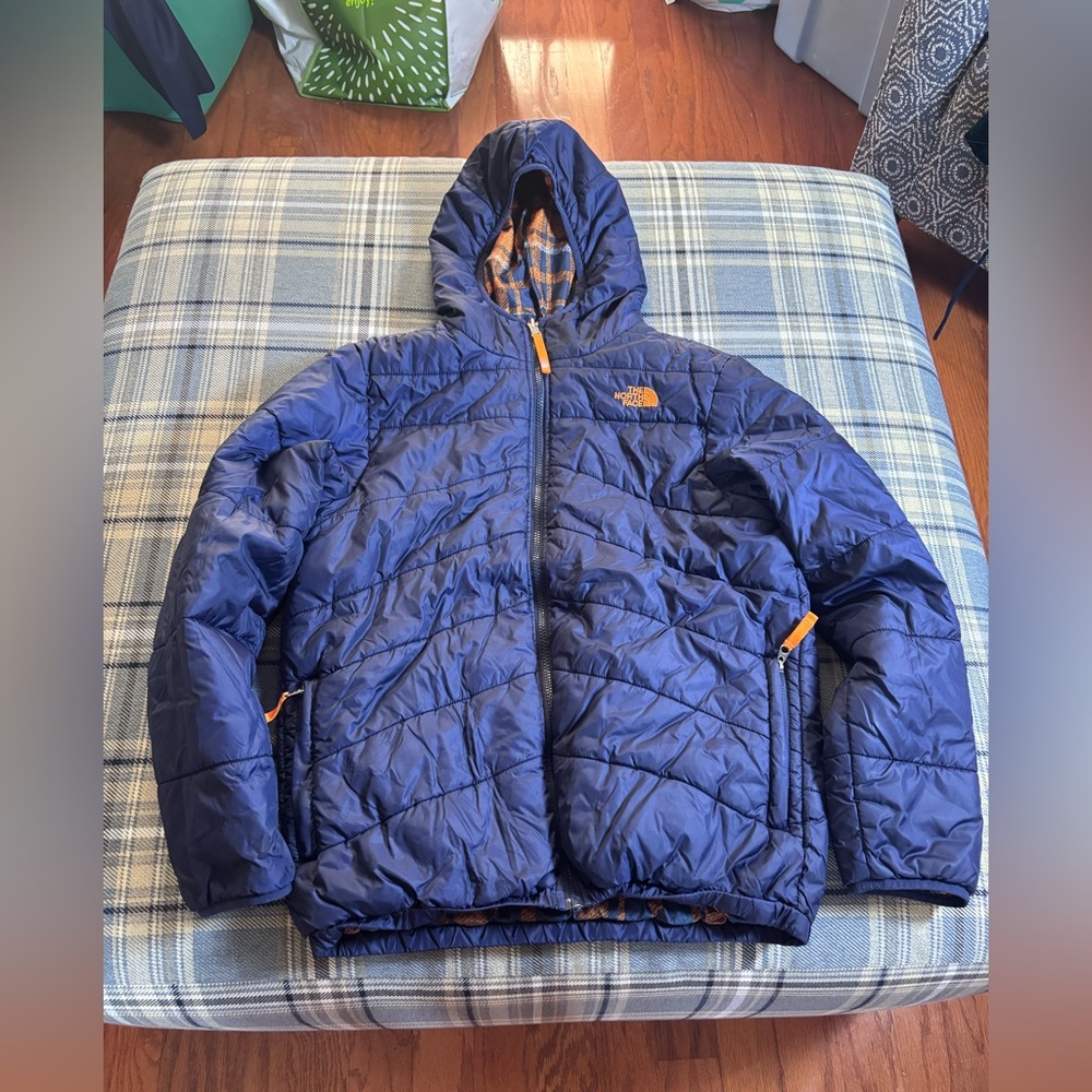 Boy's North Face Reversible Winter Jacket Size XL (18/2)